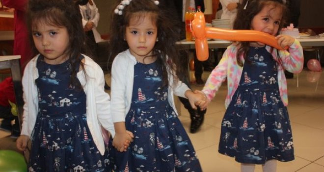 İzmir'in ''nadir'' bebekleri 2 buçuk yaşında