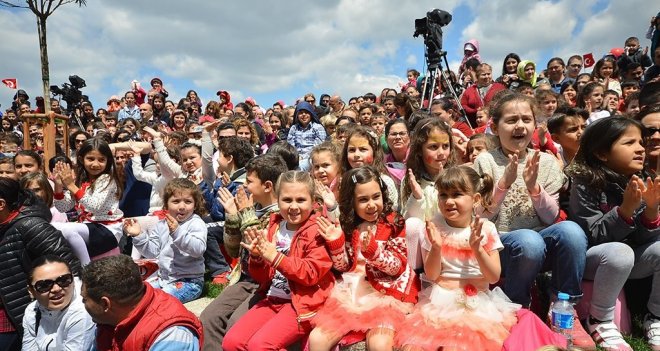 İzmirli çocuklar eğlenceye doyacak