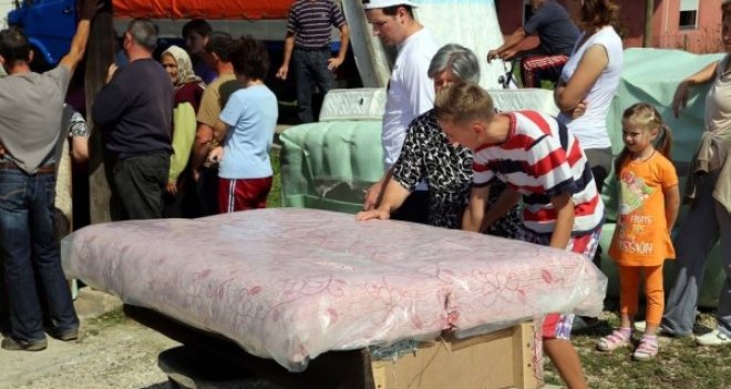 İzmirliler'in yardımları yerine ulaştı