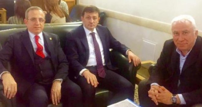 İZVAK, Karşıyaka Stadı için Ankara'da temasta...