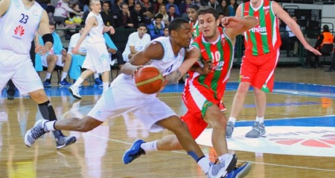 Kaf Kaf, Ankara'da Telekom'un hattını kesti