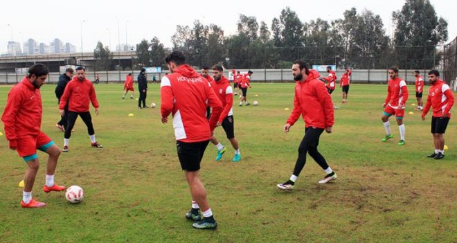 Kaf Kaf, Aydın deplasmanında