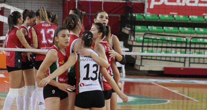 Kaf Kaf filede Manisa Büyükşehir'i ağırlıyor