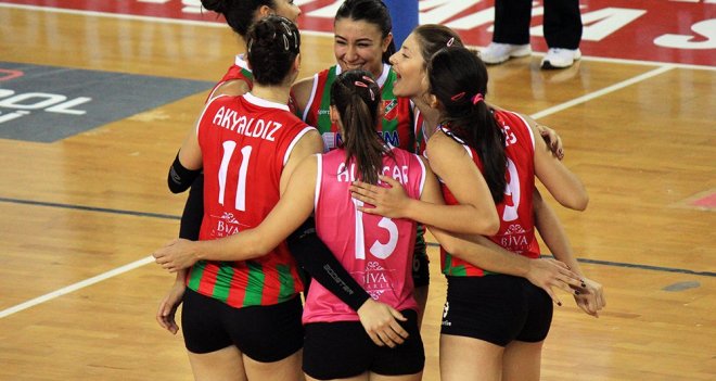 Kaf Kaf, filede Rota'yı devirdi