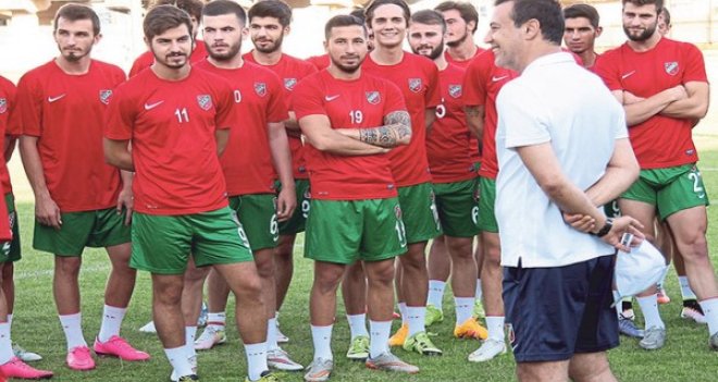 Kaf Kaf ilk hazırlık maçını kaybetti