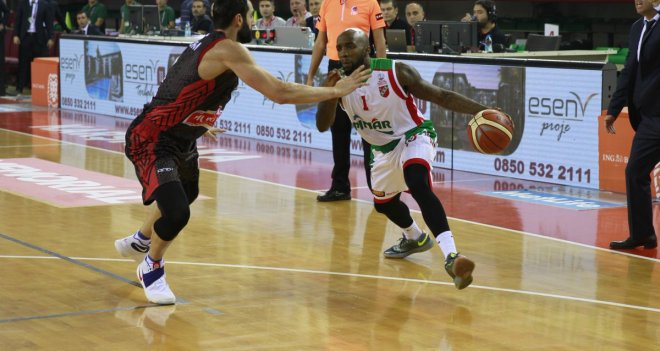 Kaf Kaf, İstanbul'da galibiyet arıyor