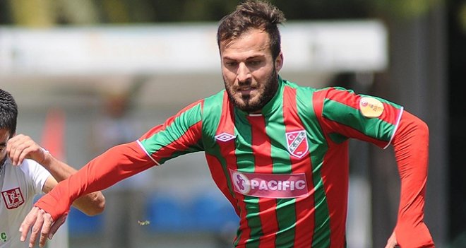 Kaf Kaf'ta Berkan Emir şoku