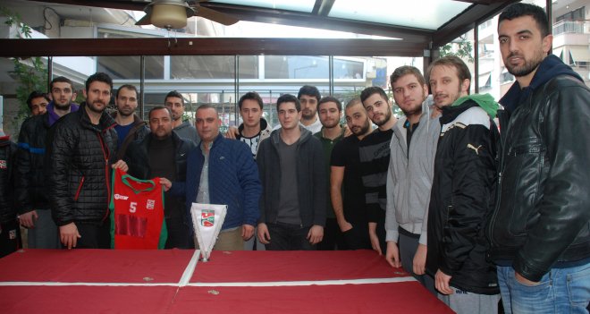 Kafkas Beton'dan Bostanlıspor'a destek...