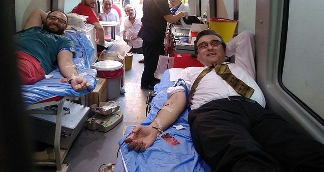 Kan stoğuna Kaymakam Yücel'den destek