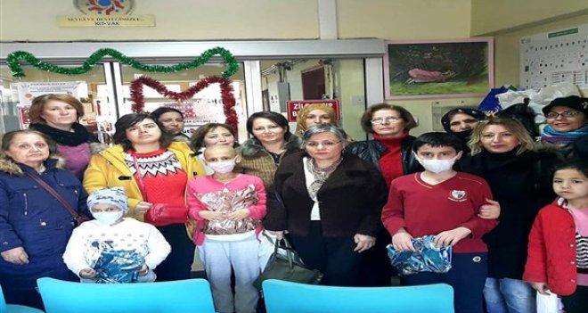 Kanser hastası çocuklara yılbaşı sürprizi