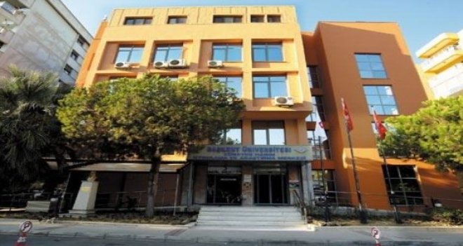 Kapatılan Başkent Üniversitesi Zübeyde Hanım Uygulama ve Araştırma Merkezi'ne yürütmeyi durdurma kararı
