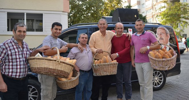 Kapıcılardan Atilla Sertel’e sürpriz!