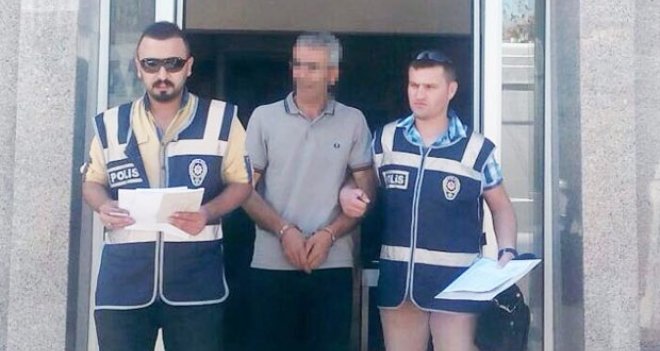 Karşıyaka'daki sapık coğrafya öğretmeni çıktı!..