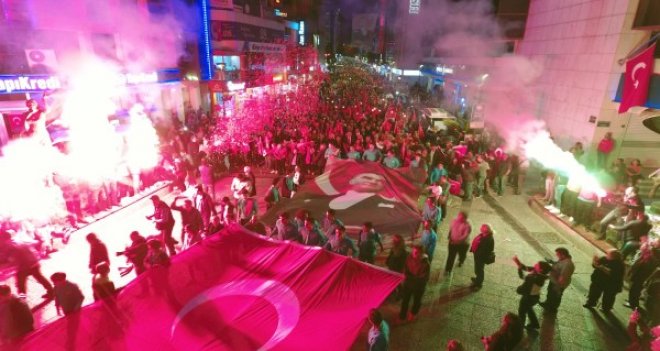 Karşıyaka 29 Ekim’i coşkuyla kutlayacak