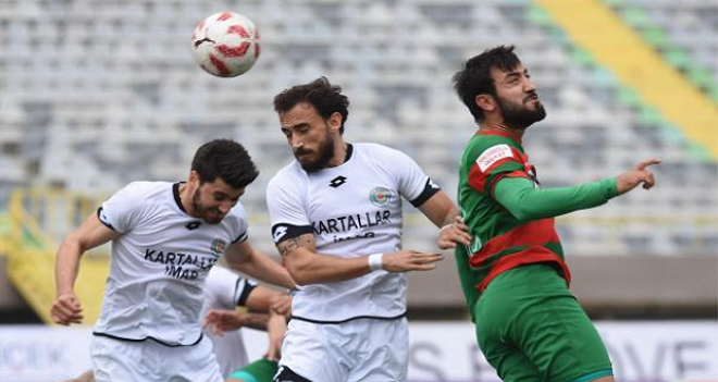 Karşıyaka 90+4'te vurdu!..