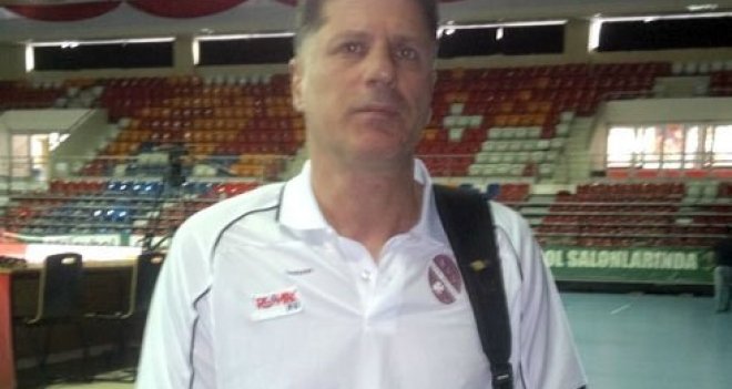 Karşıyaka AG'de ilk aday Çamlıbel