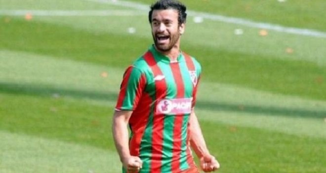 Karşıyaka Ahmet Arı dosyasını da kapattı