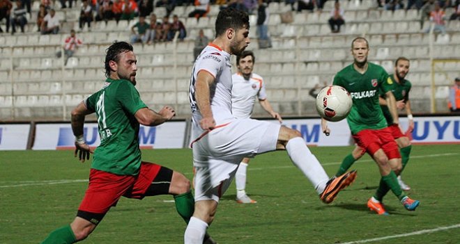 Karşıyaka ateşle oynuyor...