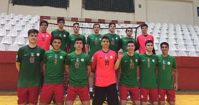 Karşıyaka Belediyespor'un gençleri Göztepe'yi son saniyede yendi...