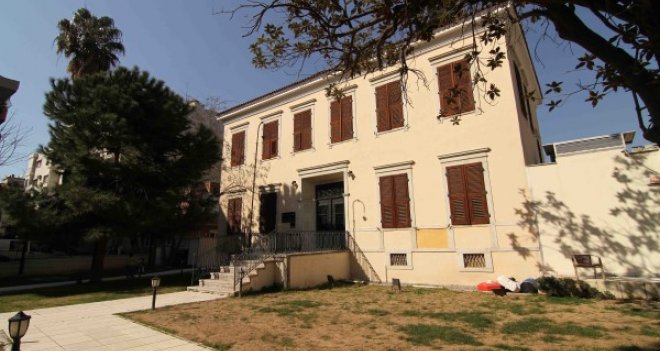 Karşıyaka Belediyesi kent gezilerini yeniden başlattı