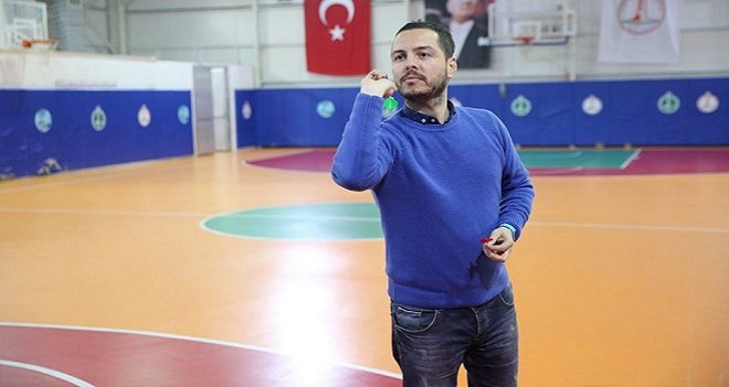 Karşıyaka Belediyesi'nde dart heyecanı