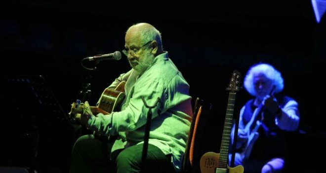 Karşıyaka Caz Festivali, Bülent Ortaçgil konseriyle sona erdi