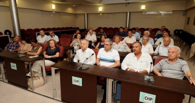 Karşıyaka CHP'den İhsanoğlu'na destek