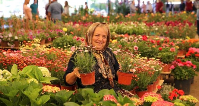 Karşıyaka Çiçek Festivali için geri sayım başladı