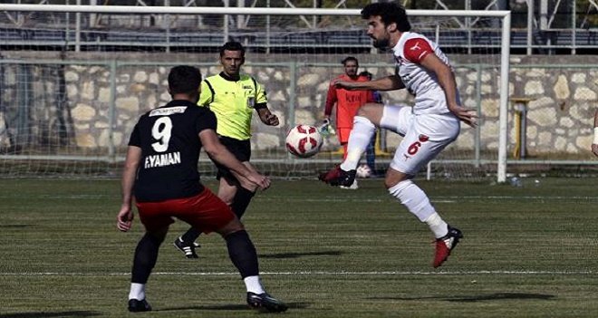 Karşıyaka darmadağın oldu…