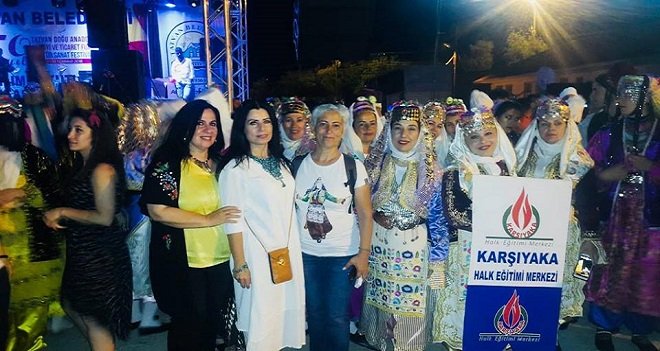Karşıyaka Halk Eğitim Merkezi Folklor ekibi Tatvan'da alkışlandı...