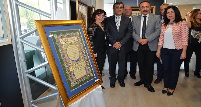 Karşıyaka Halk Eğitim Merkezi’nden Tezhip Sergisi