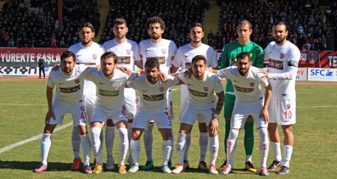 Karşıyaka, İnegölspor deplasmanında