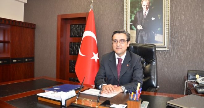 Karşıyaka Kaymakamı Yücel izne ayrıldı