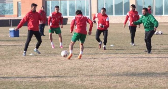 Karşıyaka, Kayseri Erciyes deplasmanında