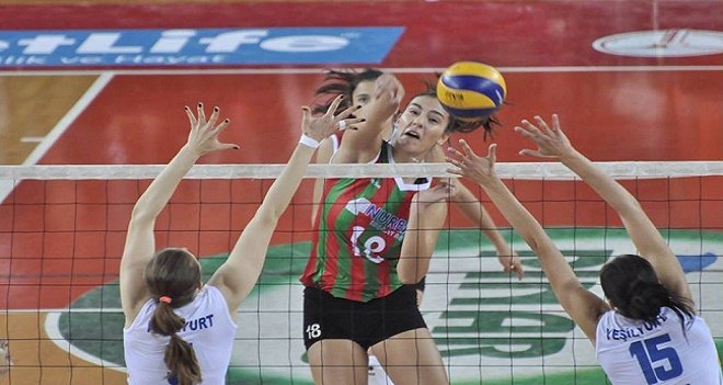 Karşıyaka Maltepe Yalı'ya kaybetti