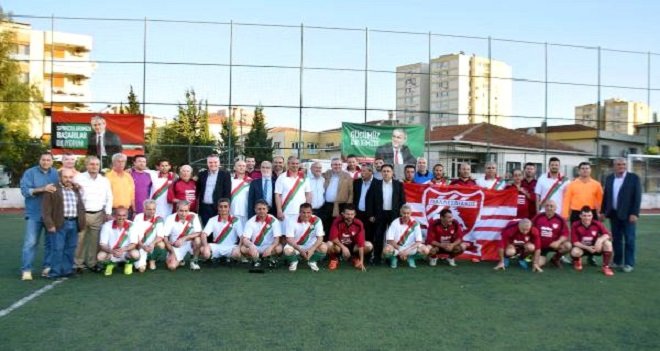 Karşıyaka Masterler Midilli yolcusu...