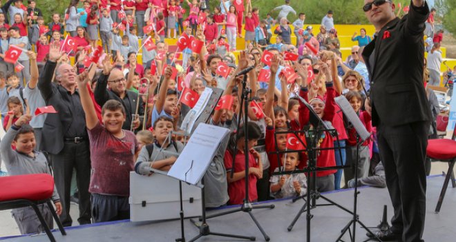 Karşıyaka Rotary’den köylere Quartet konseri