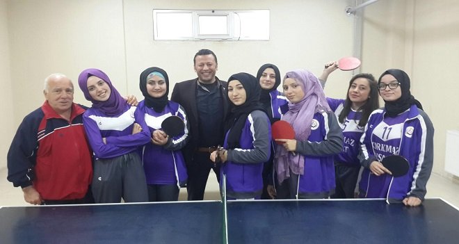 Karşıyaka Sakize Lahur Lisesi Masa Tenisinde şampiyon...