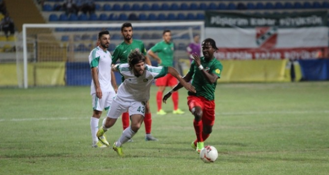 Karşıyaka Şanlıurfa'yı tek golle geçti...