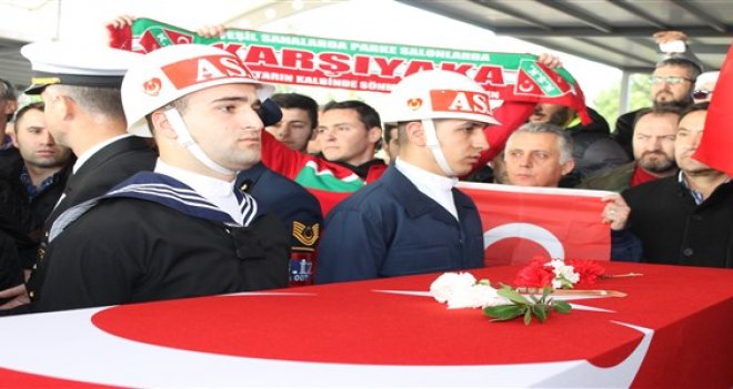 Karşıyaka şehidini son yolculuğuna uğurladı...