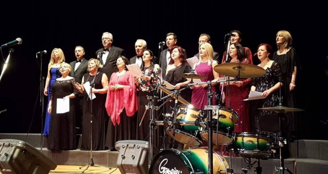 Karşıyaka Seskem Korosu'ndan Sakız Adası'nda konser