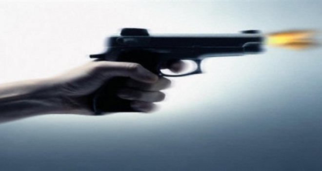 Karşıyaka'da silahlar çekildi! 7 yaralı...