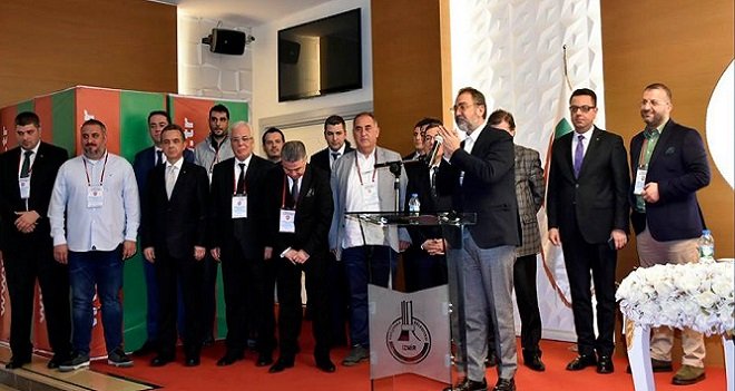 Karşıyaka şirketleşiyor, yeni başkan Büyükkarcı...