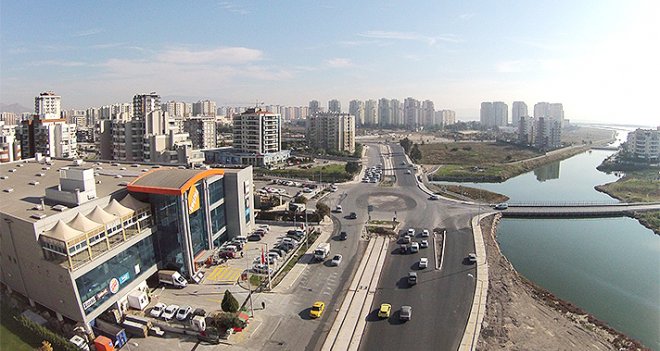 Karşıyaka tramvay çalışmaları için geçici trafik düzenlemesi yapılacak