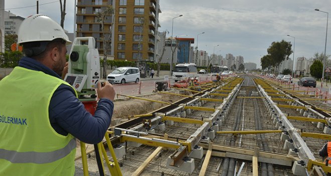 Karşıyaka tramvayına revize...