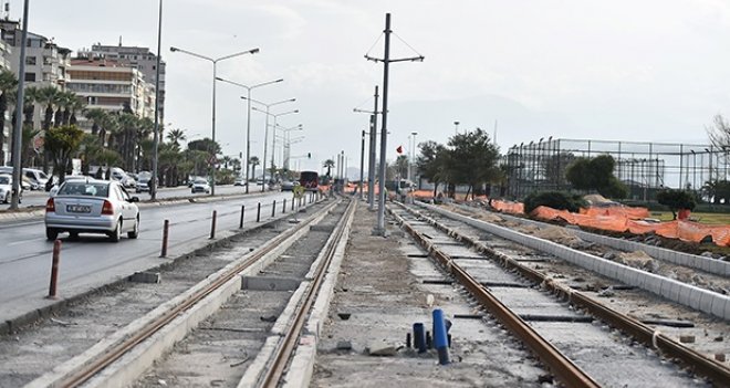 Karşıyaka Tramvayı'nda imalat çalışmalarının yüzde 90'ı tamam...
