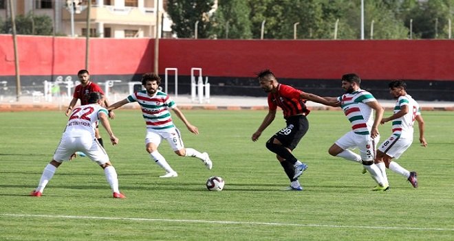 Karşıyaka Van'da 1 puan aldı...