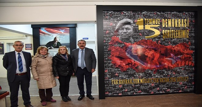 Karşıyaka'da ''15 Temmuz Demokrasi Şehitleri'' köşesi