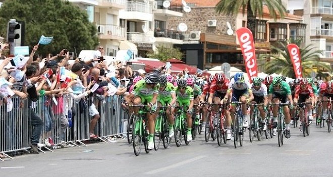 Karşıyaka'da Cumhurbaşkanlığı Bisiklet Turu heyecanı...