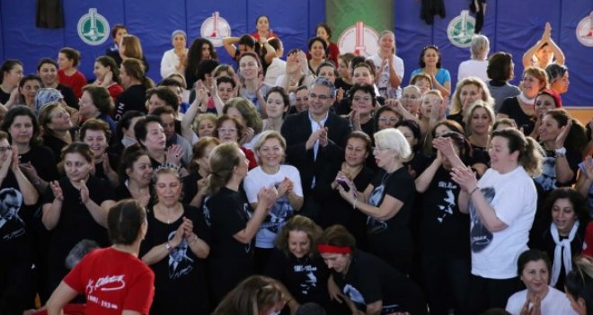 Karşıyaka’da dolu dolu 8 Mart